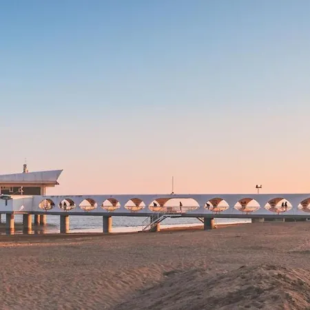 Sunny Terraced In Lignano リニャーノ・サッビアドーロ